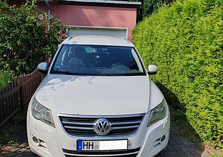 VW Tiguan Volkswagen 2.0 TDI BlueMotion Technology Team Te...