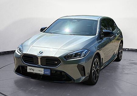 BMW M135 xDrive harman/kardon Alarmanlage Adaptiv LE