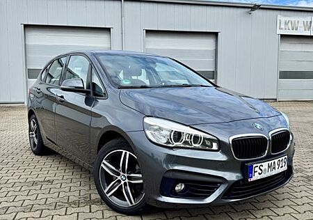 BMW 2er 220 Active Tourer 220d Sport Line A S...