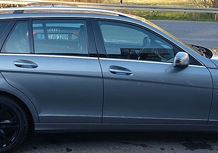 Mercedes-Benz C 220 CDI T BlueEFFICIENCY AVANTGARDE AVANTGARDE