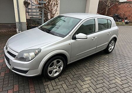 Opel Astra 1.6/Tempomat/Alufelgen/TÜV NEU