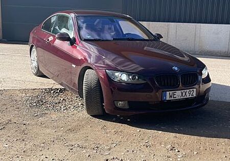 BMW 320d - e92, Bi-Xenon, PDC, neue Bremsen