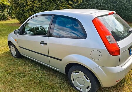 Ford Fiesta 1.3 51kW Futura Klima