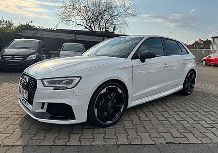 Audi RS3 RS 3 Sportback 2.5 TFSI quattro