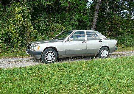 Mercedes-Benz 190 190E 2.0, H.-KENNZ.,ZV,ESSHD,MET.,ALUF.,DZM,AHK