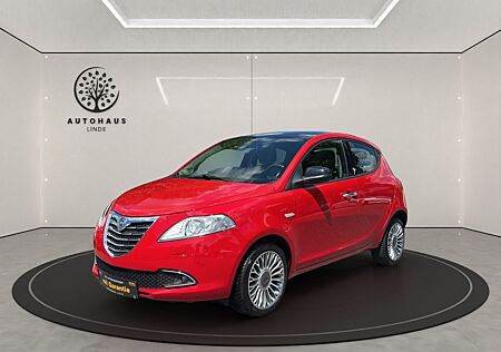 Lancia Ypsilon Platinum XENON/PDC/PANORAMA/TEMPOMAT