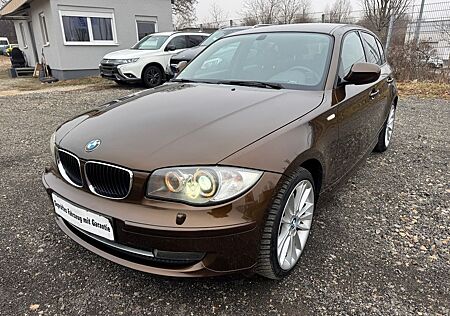 BMW 118i Individual Edition Lifestyle 18-Zoll Räder