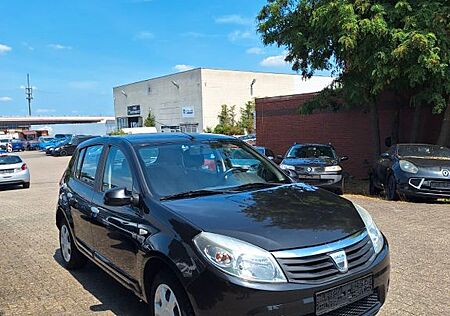 Dacia Sandero Laureate