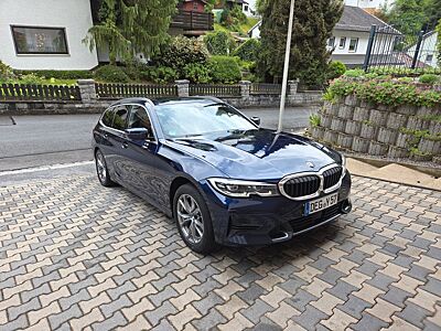 BMW G21 320d Touring Sportline Service neu 8fach