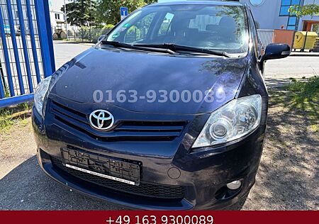 Toyota Auris 1,4-l-D-4D Edition