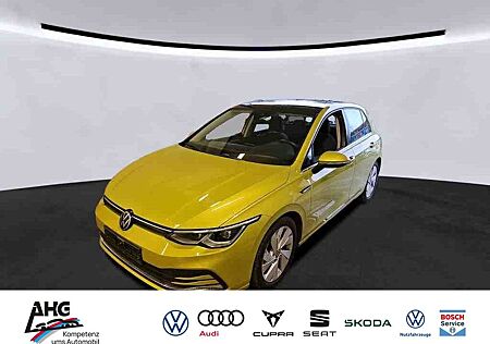 VW Golf Volkswagen VIII 1.5TSI Style Navi AHK Pano.dach ACC PD