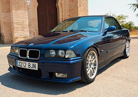 BMW 328i Cabrio E36