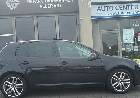 VW Golf Volkswagen V Lim.GT SportKlimaAluAllwetterNavi PDC SSD