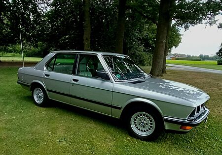 BMW 518i , mit Klimaanl. ,Leder,Sammlerzustand