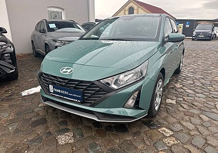 Hyundai i20 1.2 MPi GO, Navi+Bluelink,Sitz-Lenkradh.