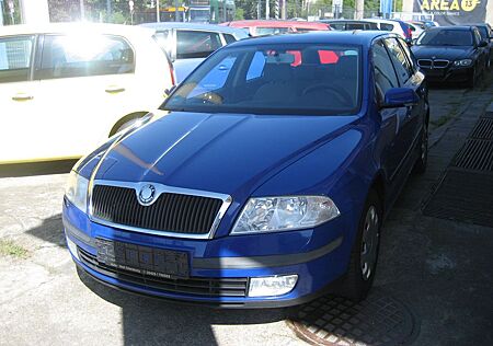 Skoda Octavia Combi 1,9TDI Ambiente 2.Hand TÜV+Service neu