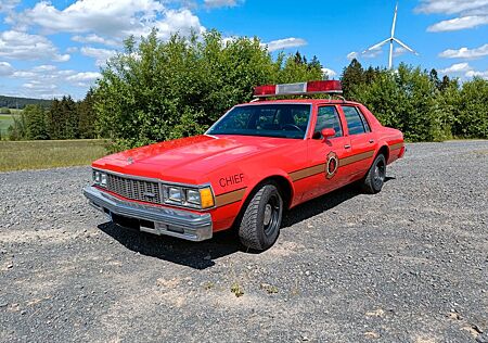 Chevrolet Caprice Classic in Fire-Chief-Optik