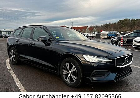 Volvo V60 Kombi Basis