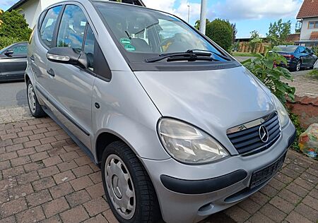 Mercedes-Benz A 140 TÜV neu, Ölwechsel neu, Scheckheft.