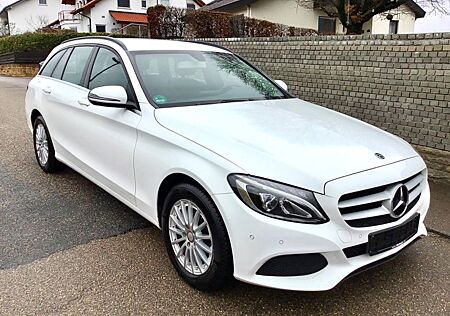 Mercedes-Benz C 180 T CGI 9G-TR. MULTI BEAM/NAVI/PDC/AHK/SHZ !