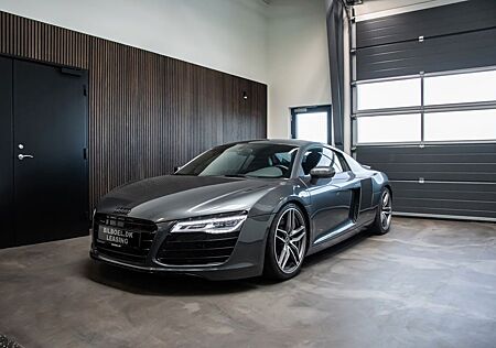 Audi R8 Coupe V8 quattro | Carbon | Magnetic | B&O