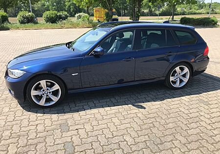 BMW 320d xDrive Touring mit Vollausstattung