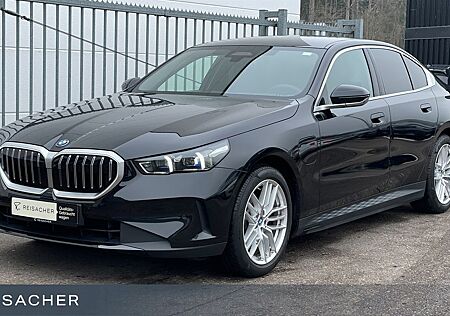 BMW 530e Lim DrAssPro,H/K,ParkAssPro,adLed,KomfZug