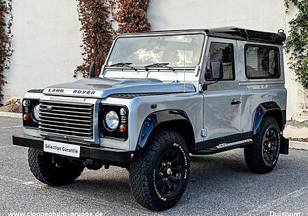 Land Rover Defender 90