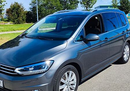 VW Touran Volkswagen 2.0 TDI 190PS DSG Highline 7S PANO