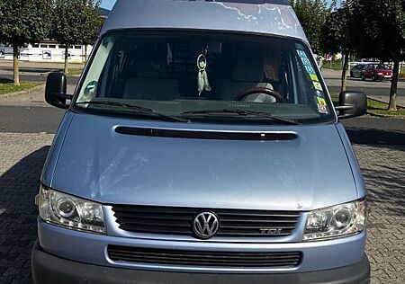 VW T4 Caravelle Volkswagen 2.5 TDI Camper