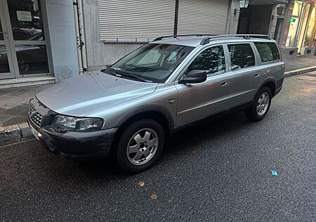 Volvo XC 70 XC70 2.5T AWD Momentum Momentum