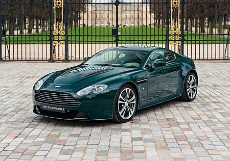 Aston Martin V12 Vantage manual, special color Goodwood Green