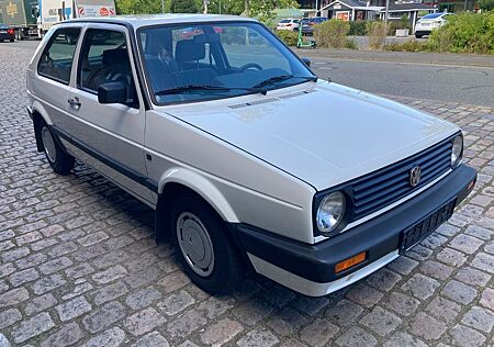 VW Golf Volkswagen 2 GL Automatik