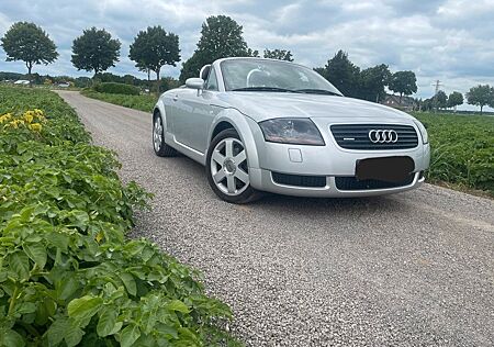 Audi TT Roadster 1.8T Quattro