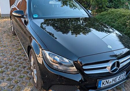 Mercedes-Benz C 180 T AVANTGARDE AVANTGARDE