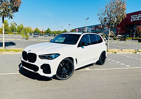 BMW X5 xDrive30d weiss/schw+22"+Luft+Standh+Garantie