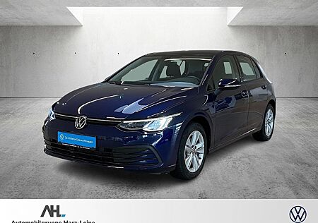 VW Golf Volkswagen VIII 1.5 TSI Life Pano RFK Travel Assist Ap