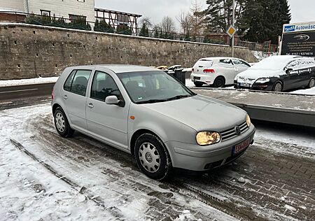 VW Golf Volkswagen IV 4 1.4 Reifen/Kupplung/Service Neu* TÜV*
