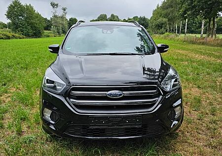 Ford Kuga 2,0 TDCi 4x4 132kW ST-Line PowerShift AWD