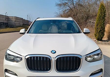 BMW X3 xDrive30i xLine AT xLine