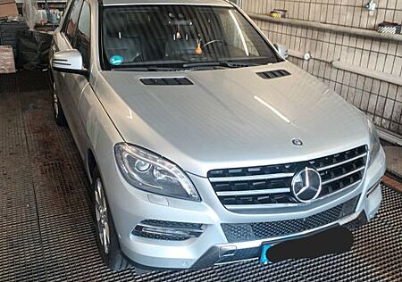 Mercedes-Benz ML 350 BlueTEC 4MATIC