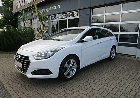 Hyundai i40 cw blue Premium Navi Kamera