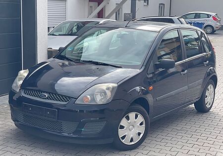 Ford Fiesta zu verkaufen