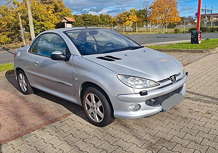 Peugeot 206 CC 110 Filou TÜV NEU Cabrio Klima
