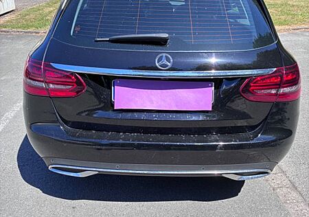 Mercedes-Benz C 300 d 4MATIC T Autom. -