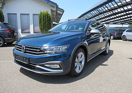 VW Passat Alltrack Volkswagen ,DSG,Navi,LED,AHK,Pano,Kamera