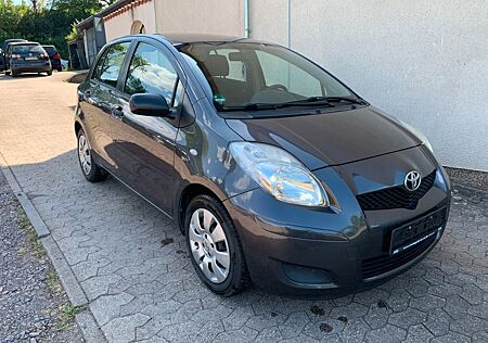 Toyota Yaris Cool+