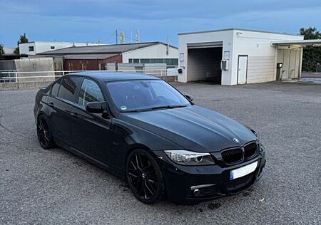 BMW 325i -