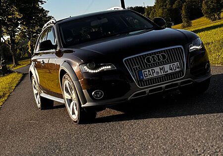 Audi A4 Allroad 2.0 TFSI S tronic quattro -