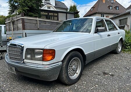 Mercedes-Benz 126